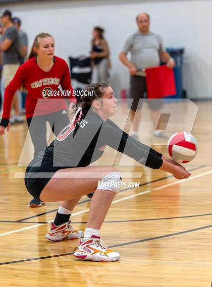 Thumbnail 2 in Mishawaka HomeSchool vs Cincinnati HomeSchool (Midwest Volleyball Classic) photogallery.