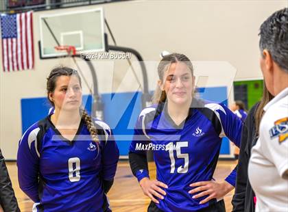 Thumbnail 3 in Mishawaka HomeSchool vs Cincinnati HomeSchool (Midwest Volleyball Classic) photogallery.