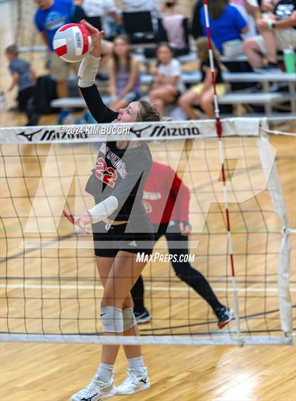 Thumbnail 3 in Mishawaka HomeSchool vs Cincinnati HomeSchool (Midwest Volleyball Classic) photogallery.