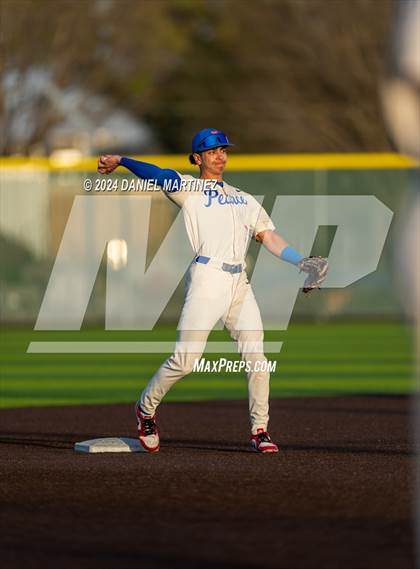 Thumbnail 3 in Dallas Jesuit @ Pearce photogallery.