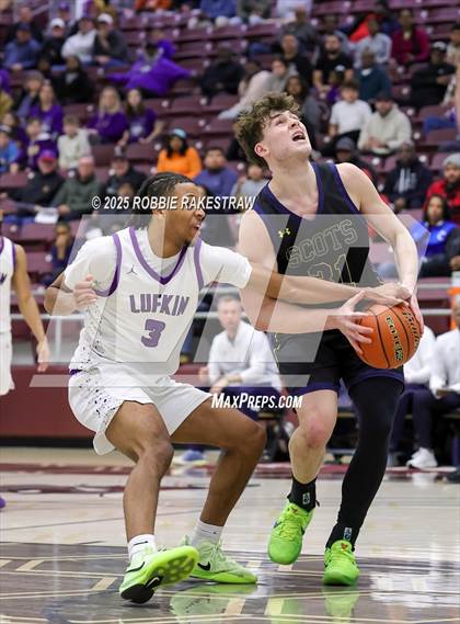 Thumbnail 1 in Lufkin vs. Highland Park (UIL 5A D1 Area Playoff) photogallery.