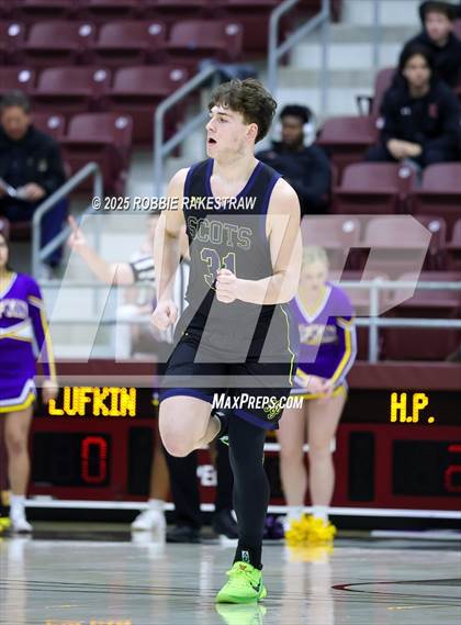 Thumbnail 3 in Lufkin vs. Highland Park (UIL 5A D1 Area Playoff) photogallery.