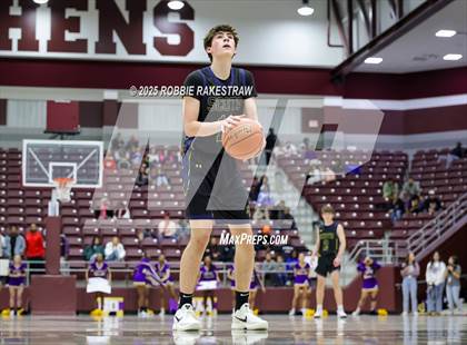 Thumbnail 3 in Lufkin vs. Highland Park (UIL 5A D1 Area Playoff) photogallery.