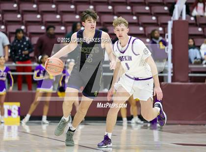 Thumbnail 1 in Lufkin vs. Highland Park (UIL 5A D1 Area Playoff) photogallery.