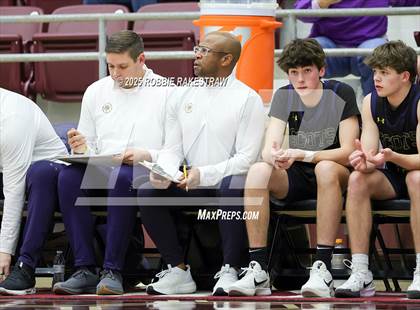 Thumbnail 2 in Lufkin vs. Highland Park (UIL 5A D1 Area Playoff) photogallery.