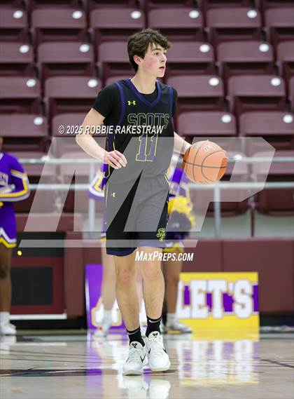Thumbnail 1 in Lufkin vs. Highland Park (UIL 5A D1 Area Playoff) photogallery.