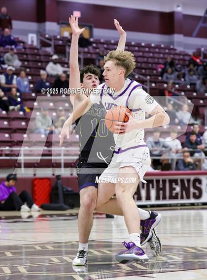 Thumbnail 1 in Lufkin vs. Highland Park (UIL 5A D1 Area Playoff) photogallery.