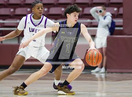 Thumbnail 2 in Lufkin vs. Highland Park (UIL 5A D1 Area Playoff) photogallery.