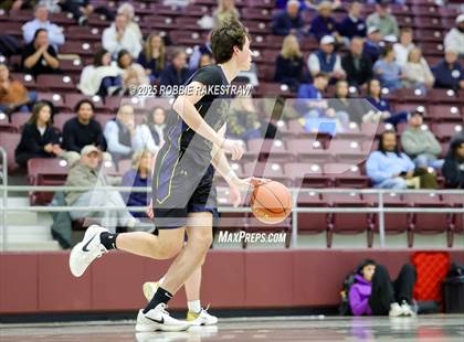 Thumbnail 3 in Lufkin vs. Highland Park (UIL 5A D1 Area Playoff) photogallery.