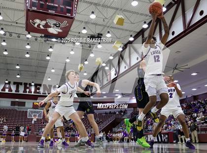 Thumbnail 2 in Lufkin vs. Highland Park (UIL 5A D1 Area Playoff) photogallery.