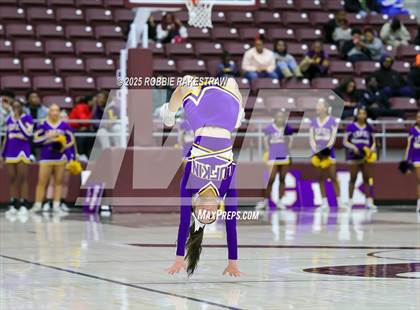 Thumbnail 1 in Lufkin vs. Highland Park (UIL 5A D1 Area Playoff) photogallery.