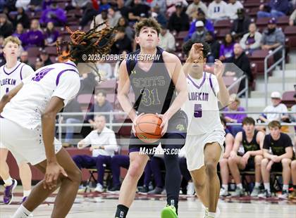 Thumbnail 1 in Lufkin vs. Highland Park (UIL 5A D1 Area Playoff) photogallery.