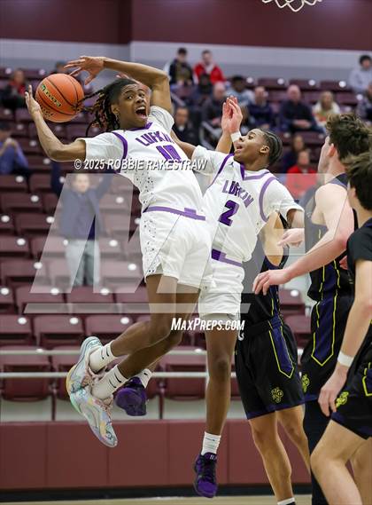 Thumbnail 1 in Lufkin vs. Highland Park (UIL 5A D1 Area Playoff) photogallery.