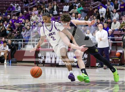 Thumbnail 3 in Lufkin vs. Highland Park (UIL 5A D1 Area Playoff) photogallery.