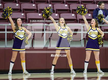 Thumbnail 1 in Lufkin vs. Highland Park (UIL 5A D1 Area Playoff) photogallery.