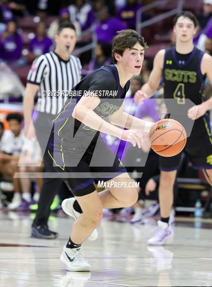 Thumbnail 1 in Lufkin vs. Highland Park (UIL 5A D1 Area Playoff) photogallery.
