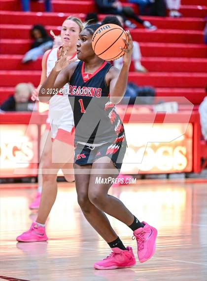 Thumbnail 2 in Reading @ Wilson photogallery.