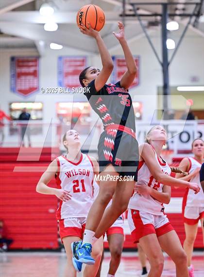 Thumbnail 1 in Reading @ Wilson photogallery.