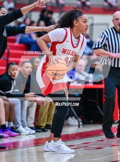 Thumbnail 1 in Reading @ Wilson photogallery.