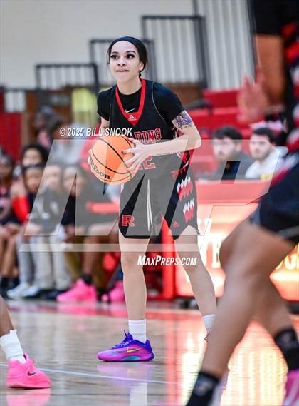 Thumbnail 2 in Reading @ Wilson photogallery.