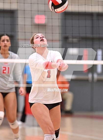 Thumbnail 2 in Mater Dei vs. Redondo Union (CIF State Open First Round Playoffs) photogallery.