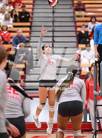 Thumbnail 2 in Mater Dei vs. Redondo Union (CIF State Open First Round Playoffs) photogallery.