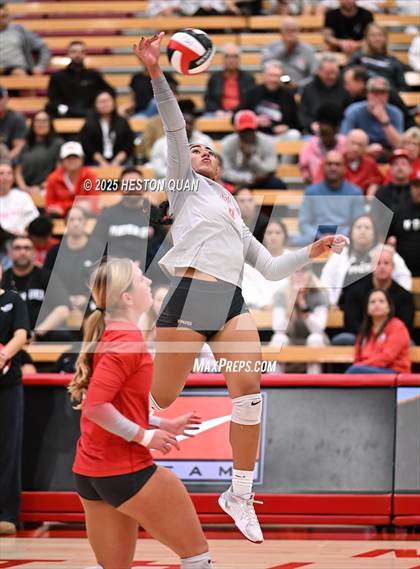 Thumbnail 2 in Mater Dei vs. Redondo Union (CIF State Open First Round Playoffs) photogallery.