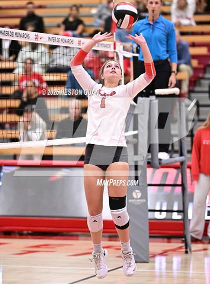 Thumbnail 2 in Mater Dei vs. Redondo Union (CIF State Open First Round Playoffs) photogallery.