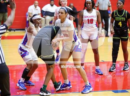 Thumbnail 3 in DeSoto @ Duncanville photogallery.