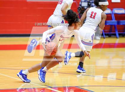 Thumbnail 3 in DeSoto @ Duncanville photogallery.