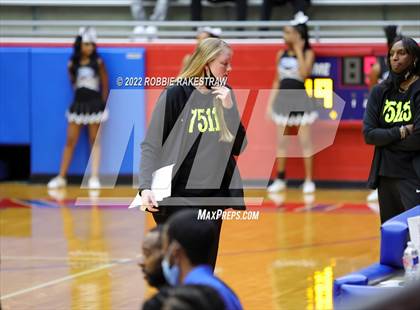 Thumbnail 3 in DeSoto @ Duncanville photogallery.