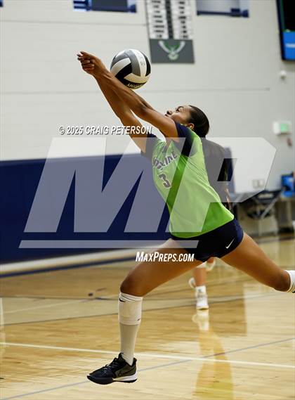 Thumbnail 3 in Farmington @ Ridgeline photogallery.