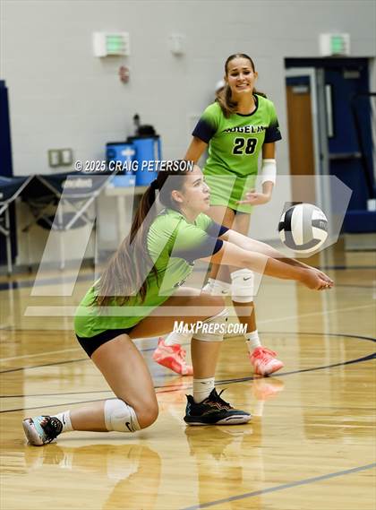 Thumbnail 3 in Farmington @ Ridgeline photogallery.