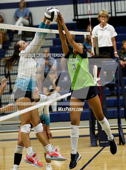 Thumbnail 1 in Farmington @ Ridgeline photogallery.