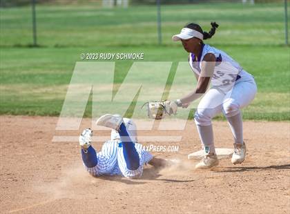 Thumbnail 2 in Carlsbad @ San Pasqual photogallery.