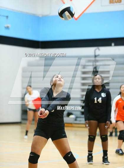 Thumbnail 3 in South View @ Overhills photogallery.
