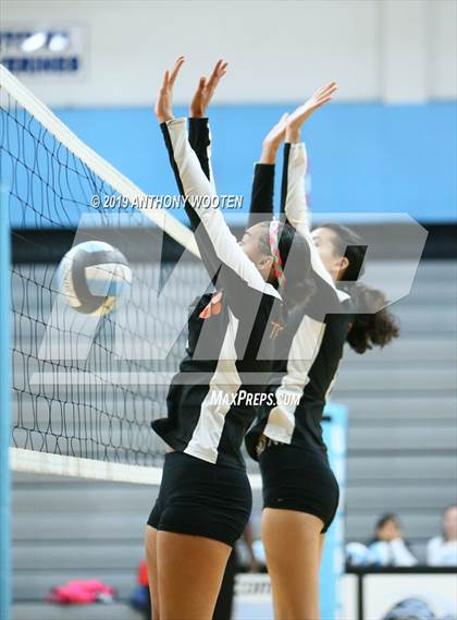 Thumbnail 1 in South View @ Overhills photogallery.