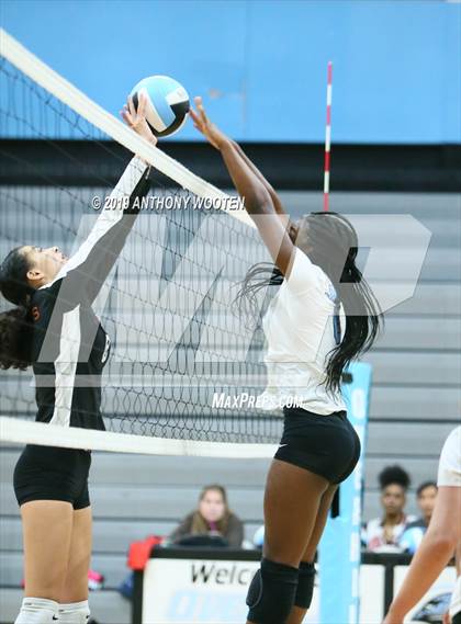 Thumbnail 2 in South View @ Overhills photogallery.