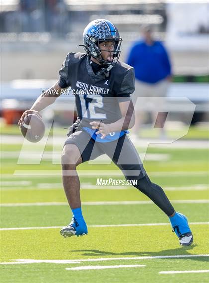Thumbnail 2 in Byron Nelson @ North Crowley (UIL Football 6A DI Bi-District) photogallery.