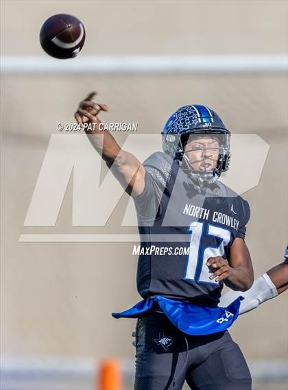 Thumbnail 1 in Byron Nelson @ North Crowley (UIL Football 6A DI Bi-District) photogallery.