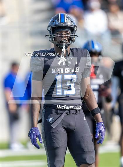 Thumbnail 2 in Byron Nelson @ North Crowley (UIL Football 6A DI Bi-District) photogallery.