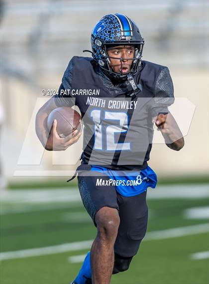 Thumbnail 2 in Byron Nelson @ North Crowley (UIL Football 6A DI Bi-District) photogallery.