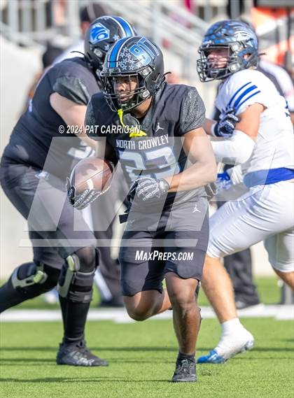 Thumbnail 3 in Byron Nelson @ North Crowley (UIL Football 6A DI Bi-District) photogallery.