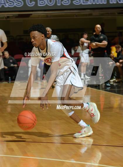 Thumbnail 3 in The Leffell School vs. Tuckahoe (NYSPHSAA Section 1 Class C Semifinal) photogallery.