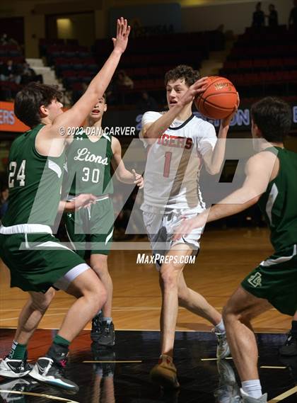 Thumbnail 1 in The Leffell School vs. Tuckahoe (NYSPHSAA Section 1 Class C Semifinal) photogallery.