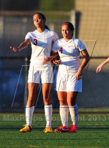 Thumbnail 2 in North Rockland vs. Webster Thomas (NYPHSAA Class AA Semifinal) photogallery.