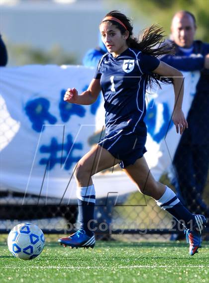 Thumbnail 1 in North Rockland vs. Webster Thomas (NYPHSAA Class AA Semifinal) photogallery.
