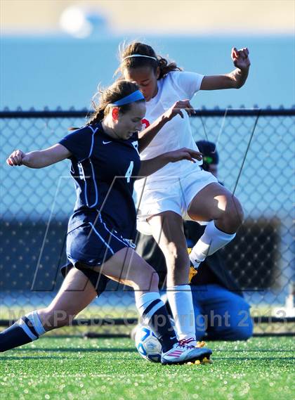 Thumbnail 1 in North Rockland vs. Webster Thomas (NYPHSAA Class AA Semifinal) photogallery.