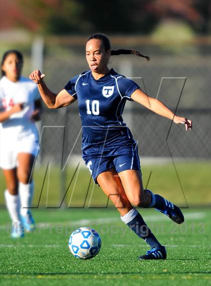 Thumbnail 1 in North Rockland vs. Webster Thomas (NYPHSAA Class AA Semifinal) photogallery.