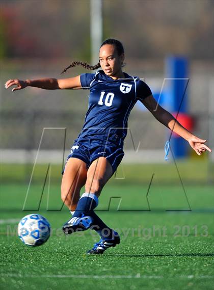 Thumbnail 1 in North Rockland vs. Webster Thomas (NYPHSAA Class AA Semifinal) photogallery.